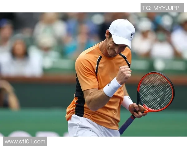 足球巨星跨界解说网球赛事的精彩瞬间与独特视角 足球巨星跨界解说网球赛事的精彩瞬间与独特视角