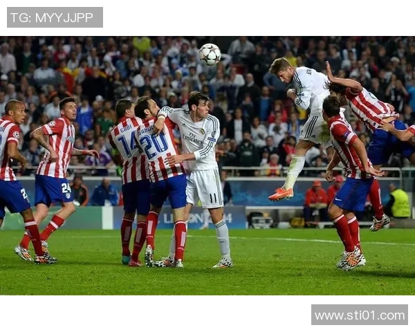 足球明星精彩瞬间汇总视频大赏让你领略球场传奇的风采与魅力 足球明星精彩瞬间汇总视频大赏让你领略球场传奇的风采与魅力